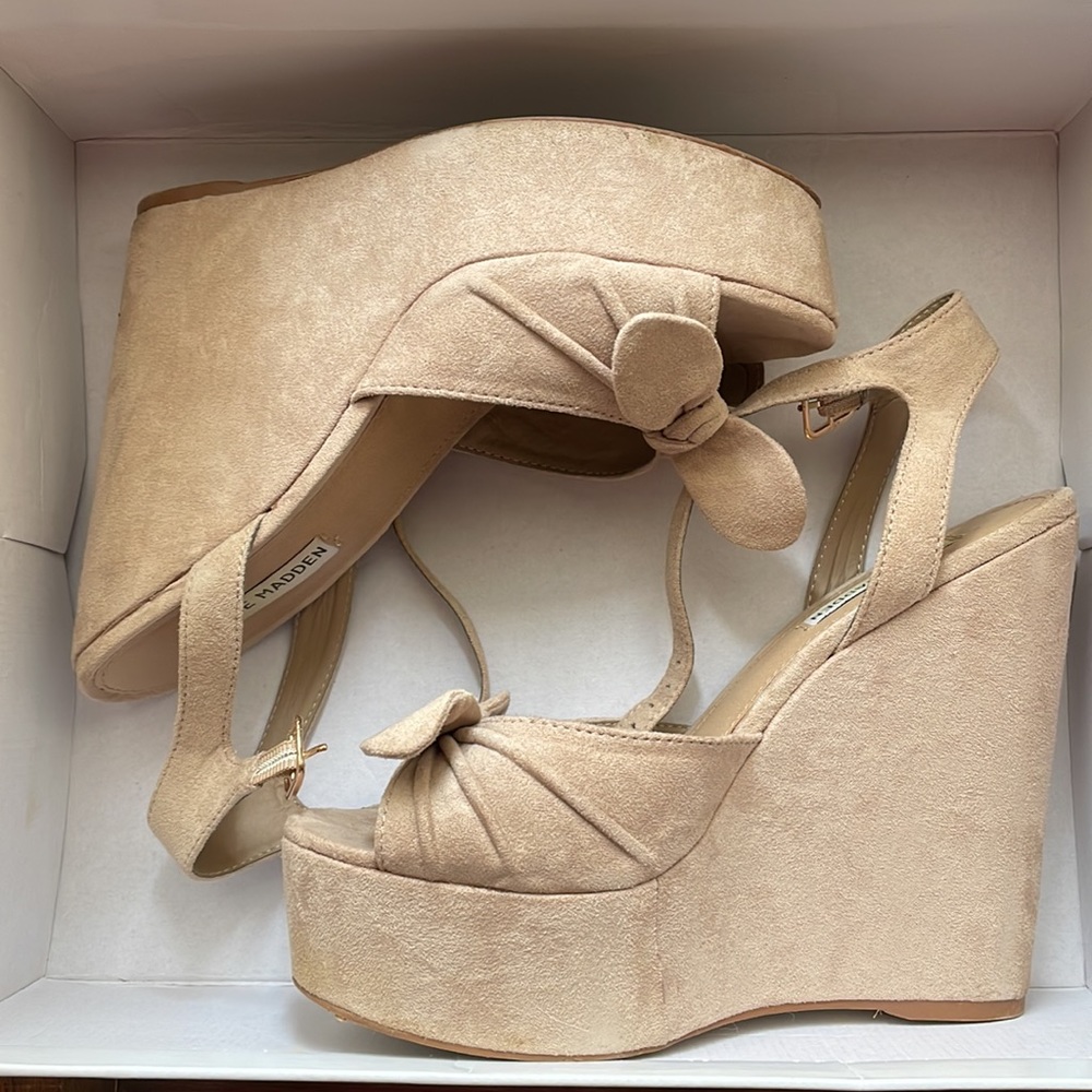 Steve Madden Wedges - Picture 2 of 6